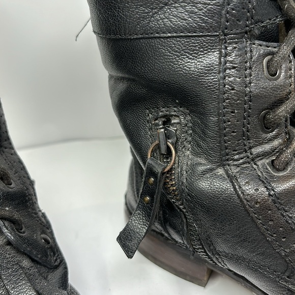 UGG Lyric Lace Up Leather Boots black size 7 These boots have a hard sole - Picture 8 of 15